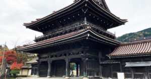 [Inami] How to stroll in Japan’s best wood carving town